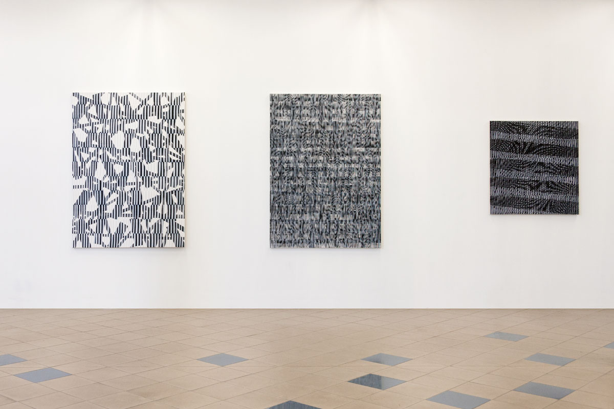 DIFFERENT ECHOES / Nikola Dimitrov, Friedhelm Falke, Ekkehard Neumann, Sigrn lafsdttir, Elly Valk-Verheijen, Annette Wesseling / Ausstellung in der Galerie Meno Forma, Kaunas/Litauen