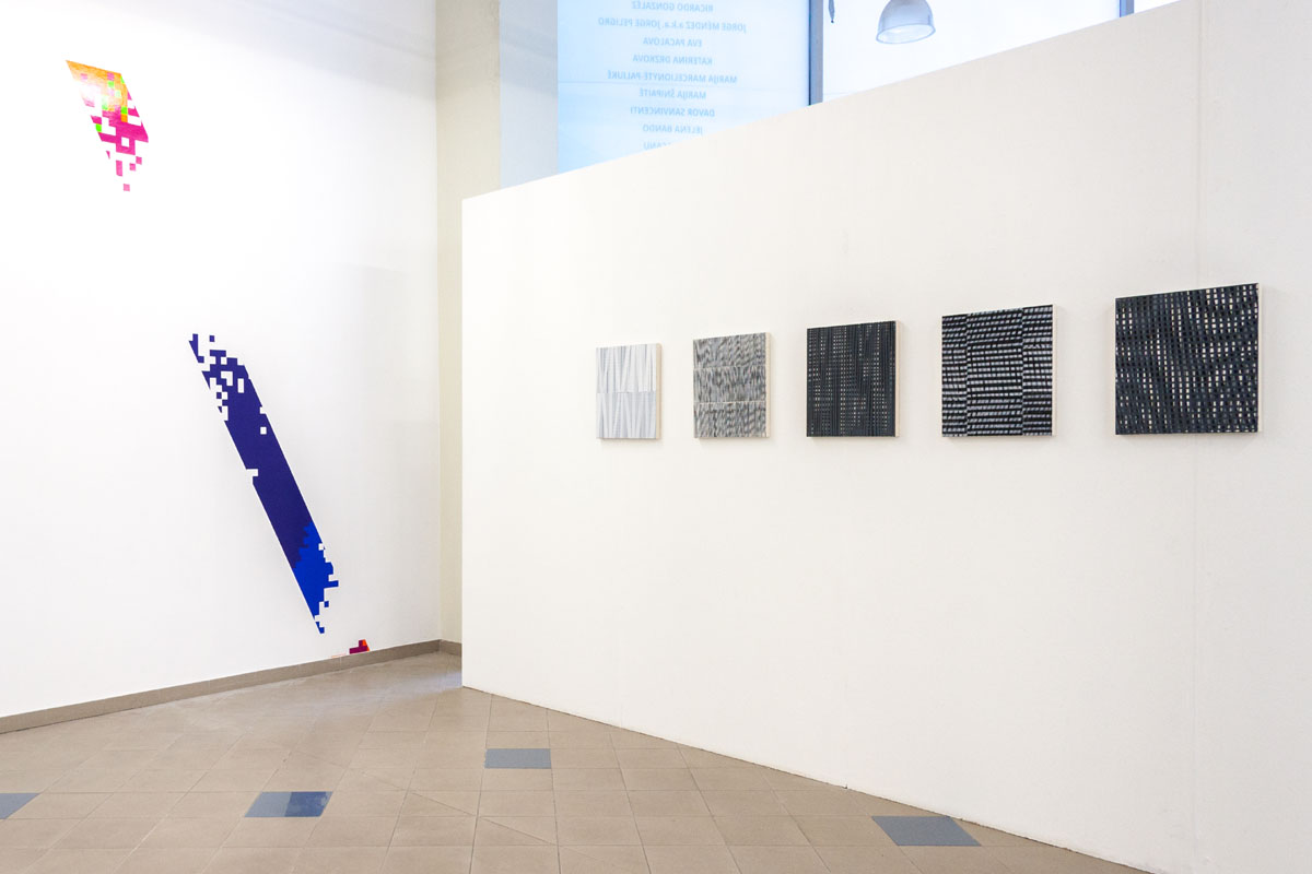 DIFFERENT ECHOES / Nikola Dimitrov, Friedhelm Falke, Ekkehard Neumann, Sigrn lafsdttir, Elly Valk-Verheijen, Annette Wesseling / Ausstellung in der Galerie Meno Forma, Kaunas/Litauen