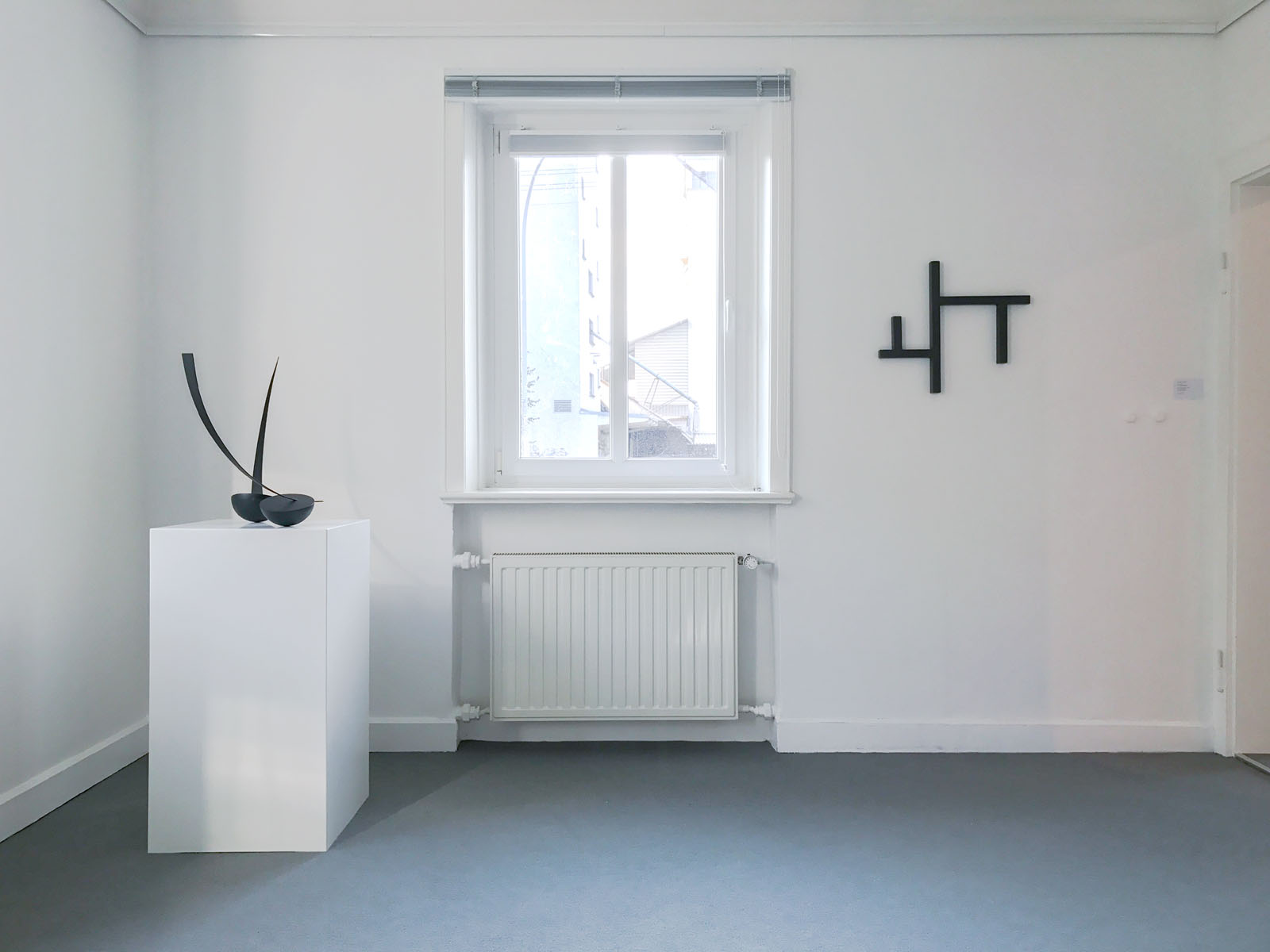 Different Echoes in der Galerie Fetzer mit den Knstlern: Nikola Dimitrov, Friedhelm Falke, Ekkehard Neumann, Sigrn lafsdttir, Elly Valk-Verheijen, Annette Wesseling