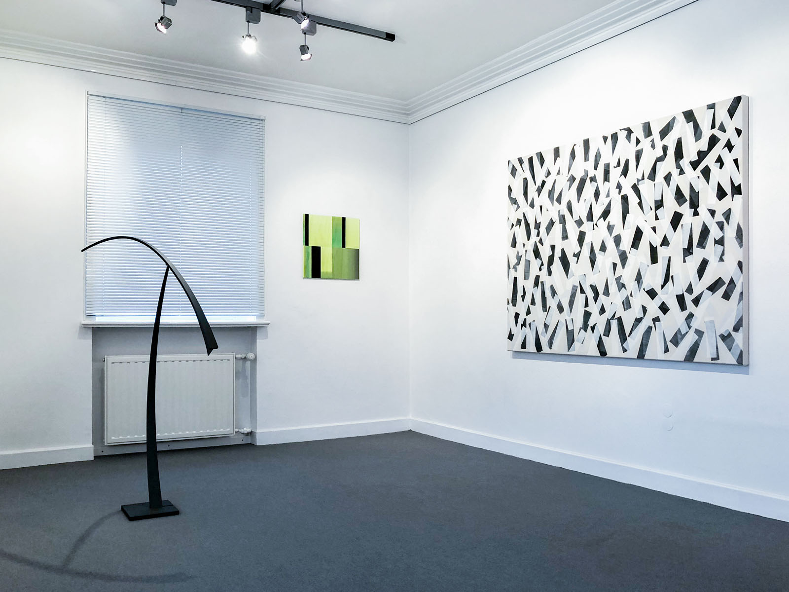 DUO Ausstellung mit Nikola Dimitrov + Sigrn lafsdttir in der Galerie Fetzer