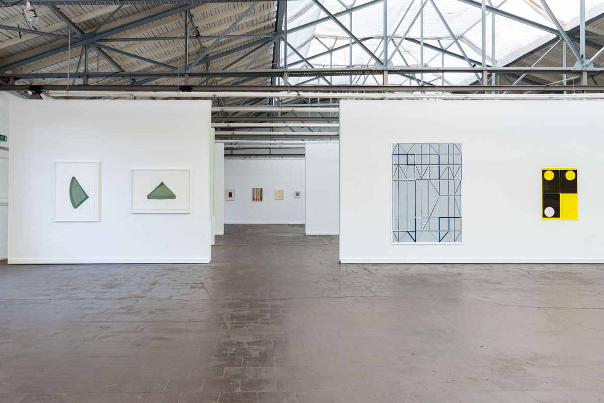 Ausstellung: Papier  Farbe  Malerei im Verein fr aktuelle Kunst/Ruhrgebiet e.V.